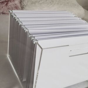 Russel + Hazel White/Blanco Hanging Files and File Folders